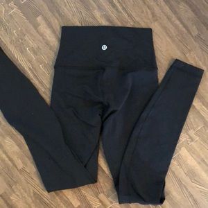NWOT size 2 Lululemon leggings